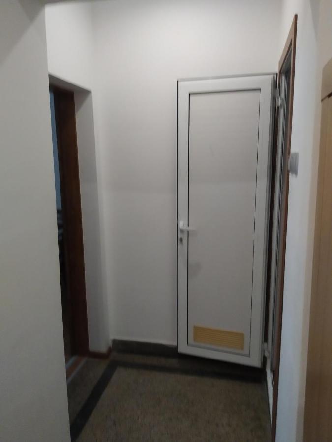 27 Юли 3 Бюджет Apartment Varna Exterior photo