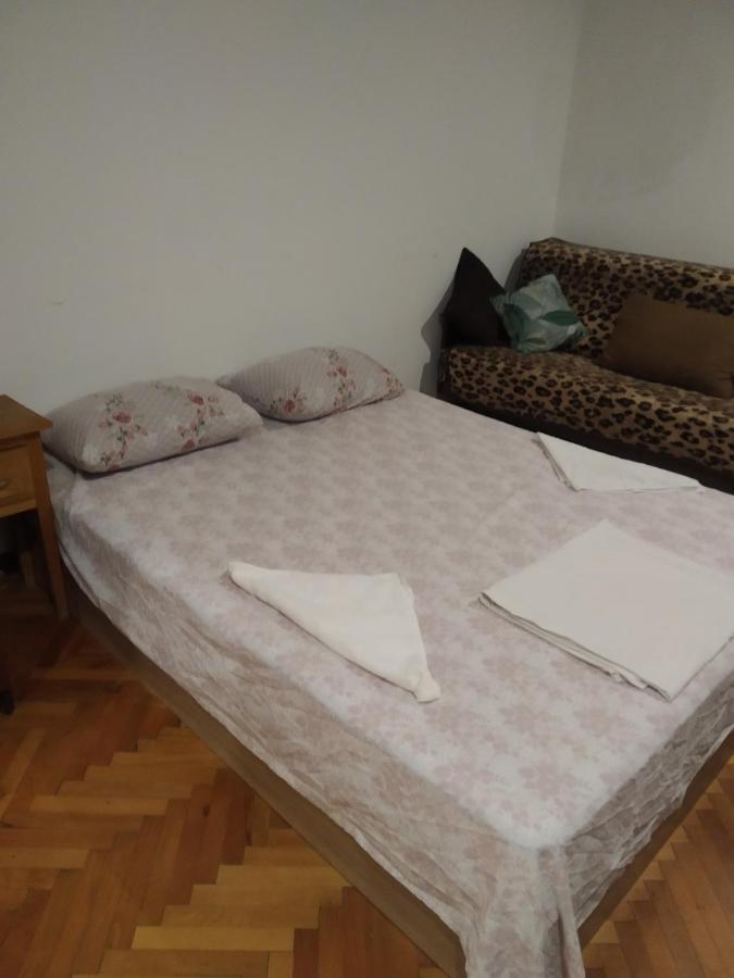 27 Юли 3 Бюджет Apartment Varna Exterior photo
